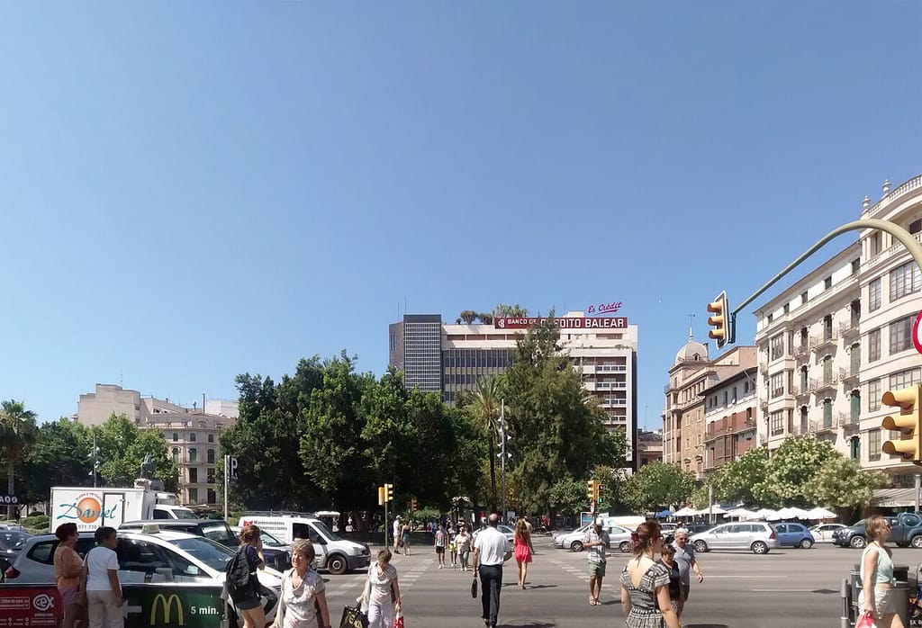Parada de taxi Palma — Plaza de España (estación intermodal)